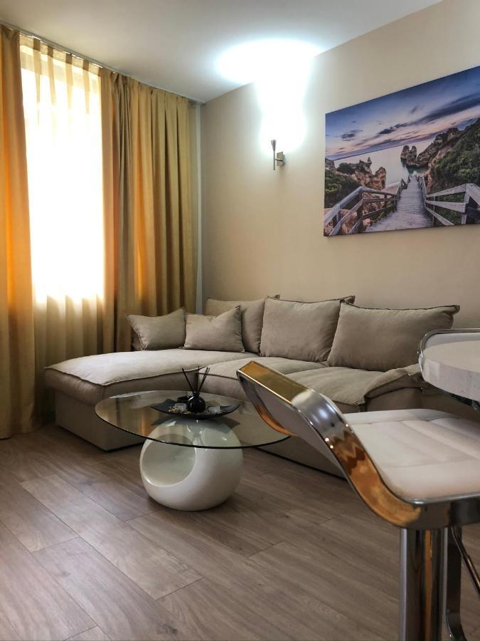 Vacation Apartment At Sunny Beach Exterior foto